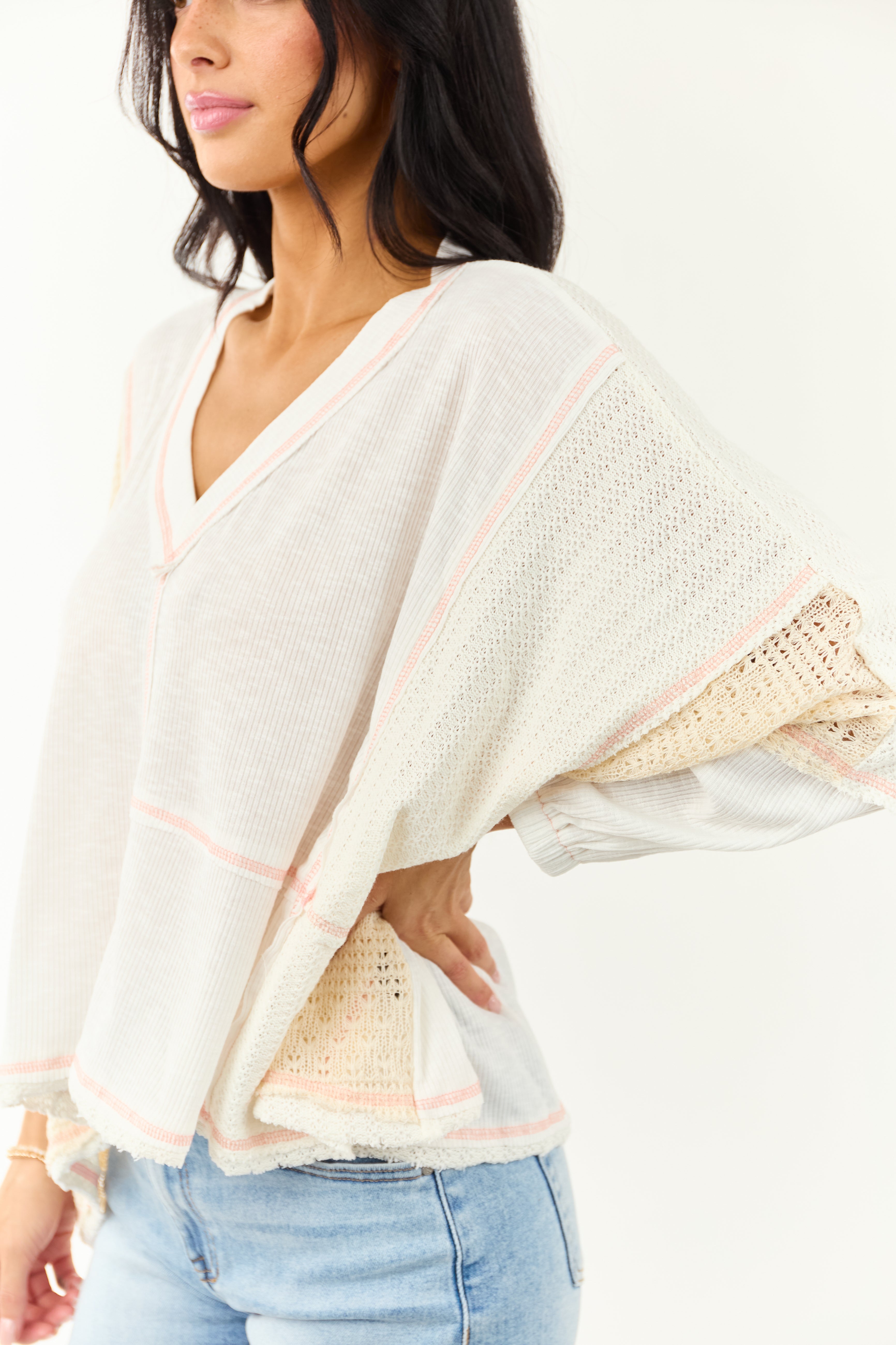 POL Off White and Cream Contrast Knit Relaxed Top POL Off White and Cream Contrast Knit Relaxed Top