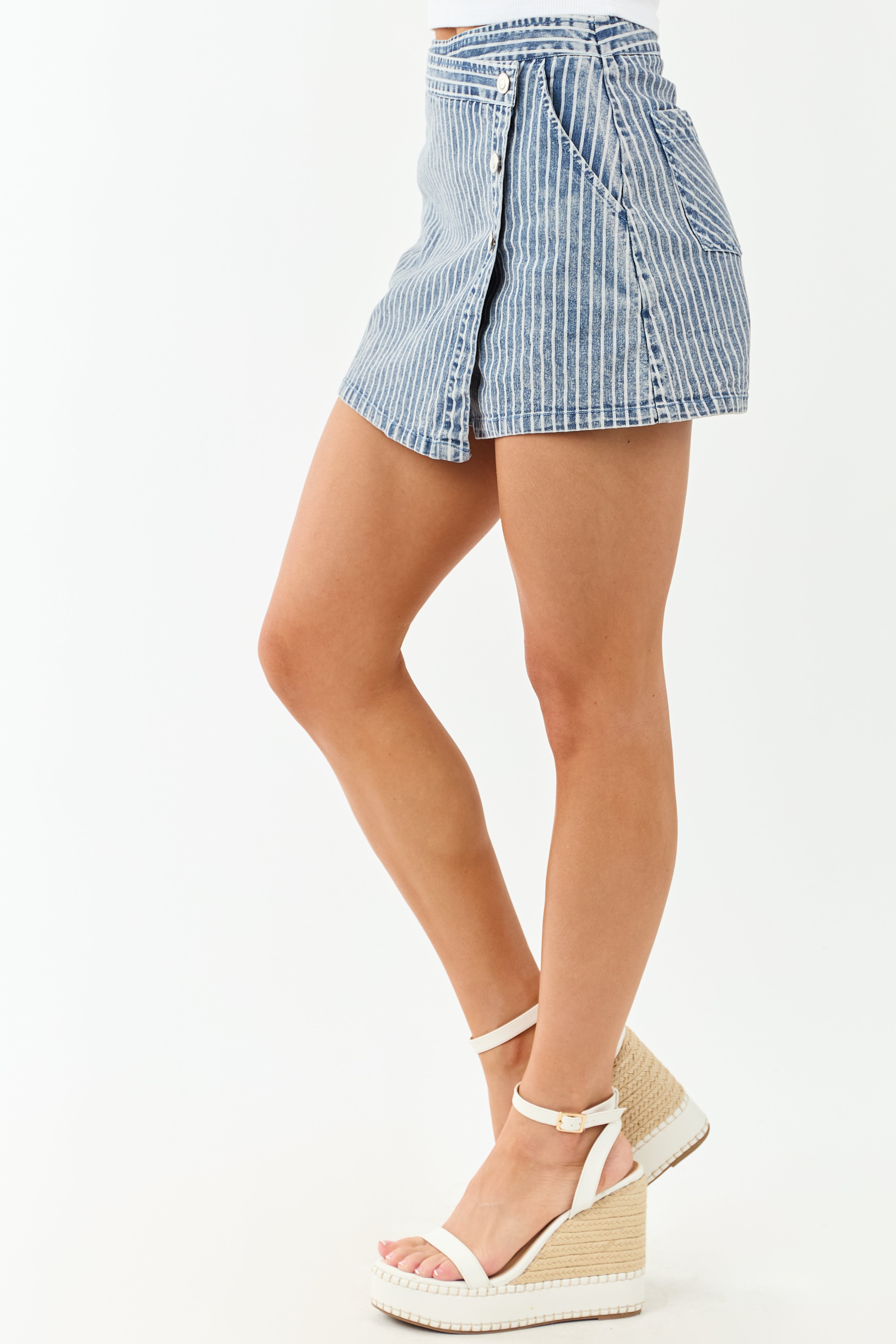 Flying Tomato Medium Wash Striped Denim Mini Skort Flying Tomato Medium Wash Striped Denim Mini Skort